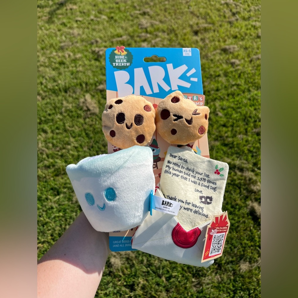 NWT Bark Milk & Cookie Dog Toy